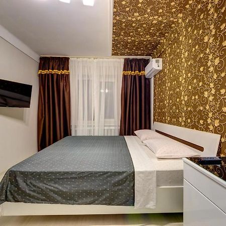 Шикарная 2К Квартира Бульвар Дружбы Народов 8А Kiev Buitenkant foto